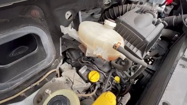 Engine Renault Master (1-YEJ-957) смотреть онлайн