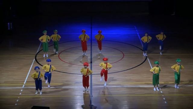 Коллектив "КАРАМЕЛЬКИ" (г.Волоколамск) - Танец "Барбарики" смотреть онлайн
