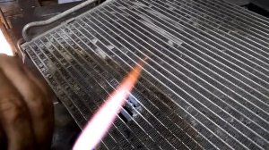 Сварка радиатора кондиционера прутком для tig сварки и флюс для алюминия. 89276678495.