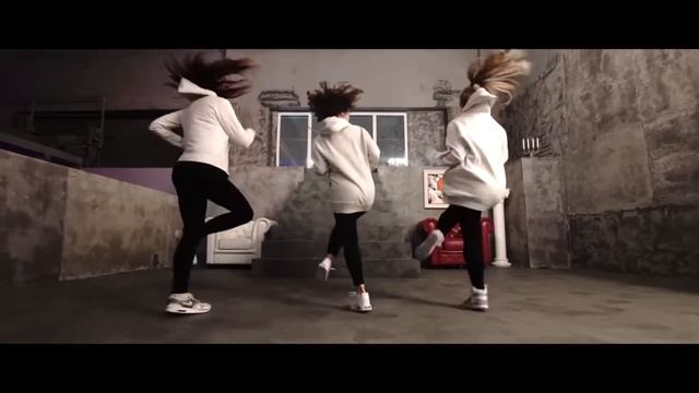 BLR x Rave & Crave - Taj час без перерыва смотреть онлайн
