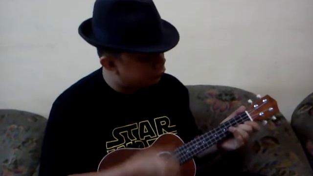 I Can't Help Falling In Love With You ukulele cover easy Key of C смотреть онлайн
