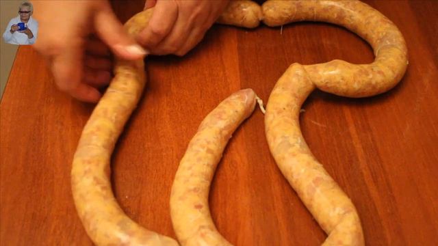 Домашние картофельные колбаски со свиным фаршем и куриной грудкой. смотреть онлайн