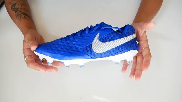 I SWITCHED FROM NIKE TO ADIDAS // Copa 20.1 VS Tiempo Legend 8 Boot Review & Play Test смотреть онлайн
