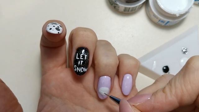 НОВОГОДНИЙ ДИЗАЙН НОГТЕЙ? Праздничный мишка? Надпись дрожащей рукой ? Простое решение на правую рук смотреть онлайн