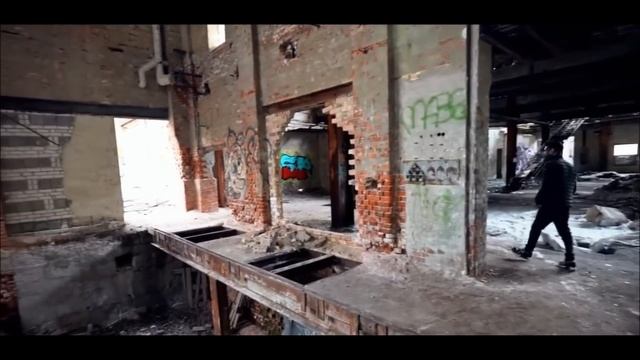 Секретные Города планеты - Маленькая Москва и туннели Польши! смотреть онлайн