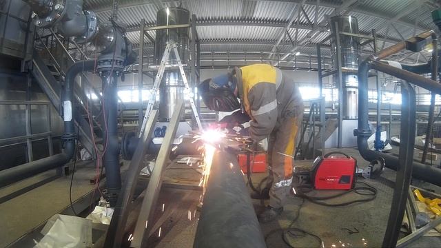 Плазморез FUBAG помогает в монтаже смотреть онлайн