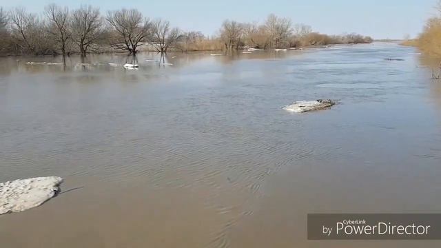Дорога Карасу-Ленино,мост на Зеленовку,река Карасу (18 апреля 2017, Карасуский район) смотреть онлайн