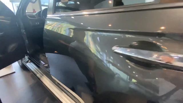 Мини-обзор Mitsubishi Pajero sport в сером цвете автосалон Major 47 км МКАД смотреть онлайн