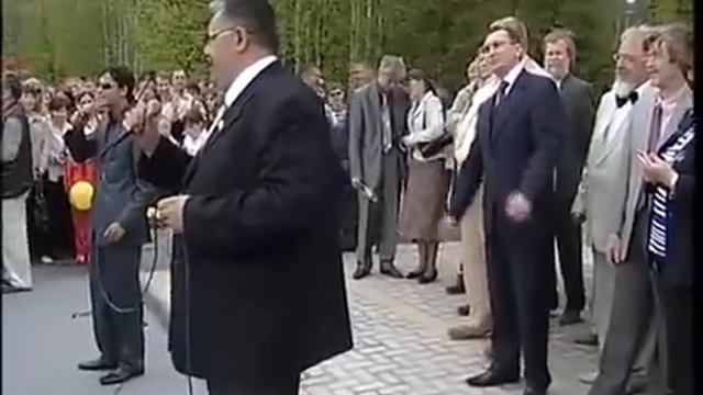 Оригинальная версия танцующего президента Чувашии смотреть онлайн
