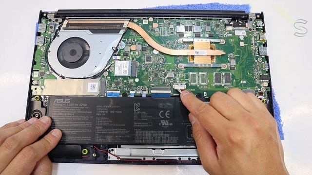 Laptop?Asus VivoBook 14 M413DA | Review | Características | Desarmar y armar | Pruebas смотреть онлайн
