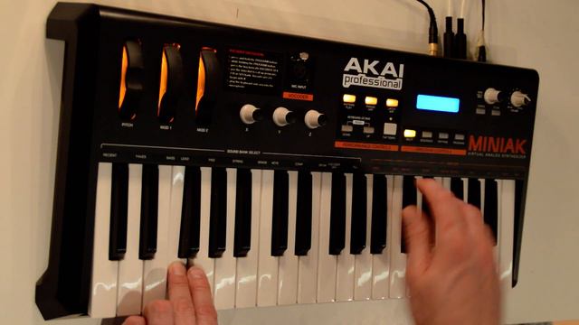 Akai Miniak song Anne Clarke's 17.2.2018 смотреть онлайн