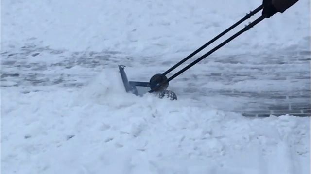 Лопата для снега "ШУСТРИК-2" смотреть онлайн