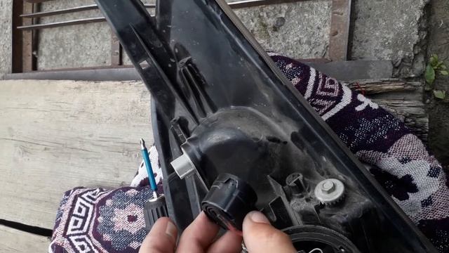 Замена блока ксенона тойота-виш 2003-2005г. смотреть онлайн