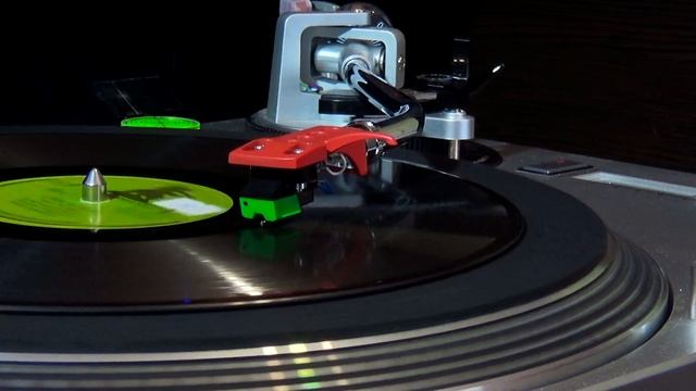 Грампластинка 78 об/мин. Александр Шуров и Николай Рыкунин - Главсметана/Серенада. 1954 смотреть онлайн