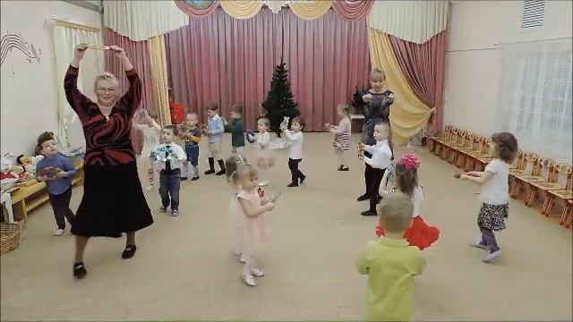 "КОЛЕЧКИ" муз. и сл. В.Шестаковой Поёт Инна Терехова. смотреть онлайн