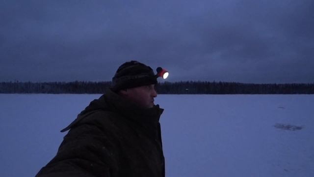 Ставим сети. Рыбалка с ночёвкой. День первый. смотреть онлайн