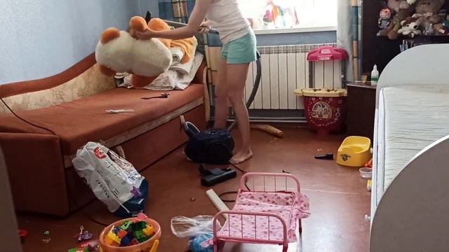 генеральная уборка всей квартиры / расхламлению быть? ? / убираюсь и болтаю / отвечаю на вопросы смотреть онлайн