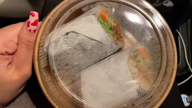 Takeout Takeaways Episode 10: New Sushi Inc #Vegan #PetiteandPlantBased смотреть онлайн