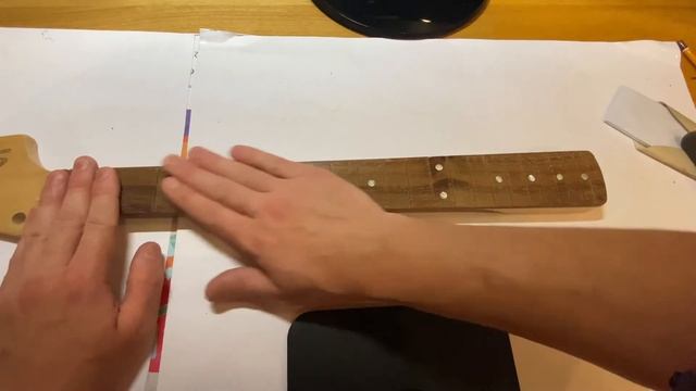 Шлифовка накладки грифа (Polishing Of The Fingerboard)