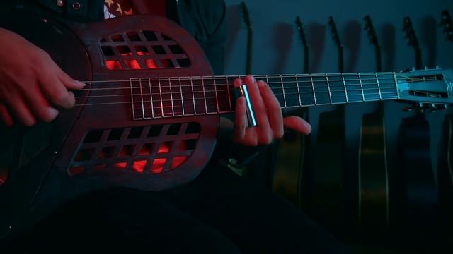 ДЕЛЬТА БЛЮЗ НА МЕДНОЙ ГИТАРЕ ВЕСОМ 5кг смотреть онлайн