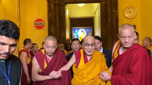 HH DALAI LAMA VISIT MAHABODHI TEMPLE BODHGAYA , BIHAR INDIA смотреть онлайн
