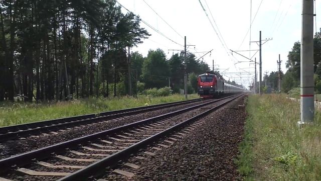 Электровоз ЭП20-016 (ТЧЭ-6) со скоростным поездом Talgo 250 "Стриж" №706Н Москва - Нижний Новгород. смотреть онлайн