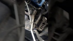 В пускной коллектор 127 мотор гранта снять