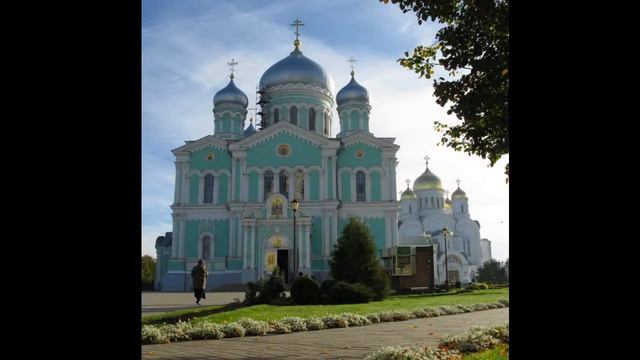 Прямая трансляция пользователя Свято-Троицкий Серафимо-Дивеевский женский монастырь смотреть онлайн