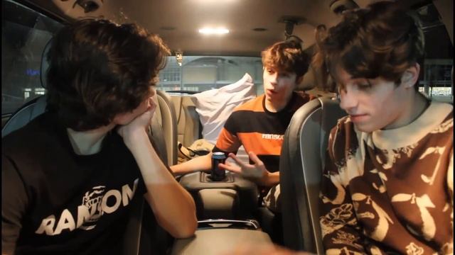 WE PREDICT THE FUTURE смотреть онлайн