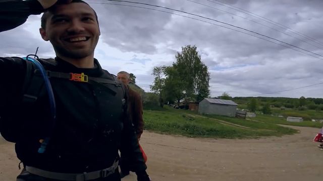 КУПАНИЕ В ВОДОЕМАХ / Чуть не утопил мотак. Грязь из ушей. Начало сезона. смотреть онлайн