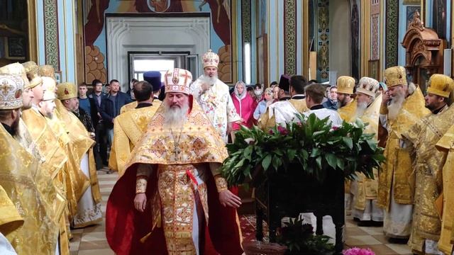 Сегодня, 03 июня 2021, христиане отмечают день святых Константина и Елены смотреть онлайн