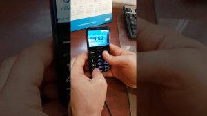 Телефон Uniwa обзор