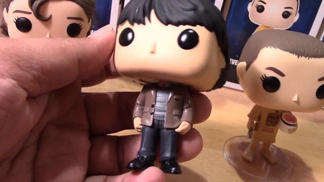 Funko Pop STRANGER THINGS ELEVEN & MIKE SNOWBALL DANCE, DUSTIN HOCKEY GEAR, HOPPER, BURGER T-SHIRT смотреть онлайн