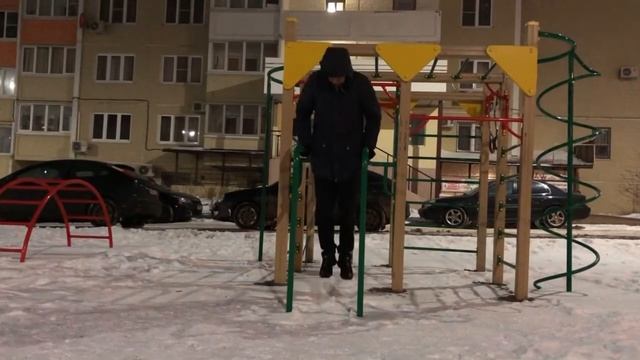 50 дней отжиманий на брусьях. День 32 смотреть онлайн