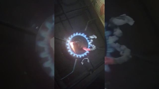 Kalciy Qlukonat Dermanin Mende Youtubeda Baxdim Inanmadim Amma Cox Geseng Maraqli Reaksiya Gedir