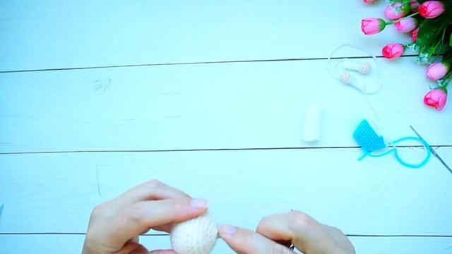 Пальчиковый - кукольный театр , своими руками .Кукла - внучка ( амигуруми ) . Сказка " Репка " . смотреть онлайн