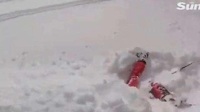 Падение в глубоком снегу - опасности во фрирайде смотреть онлайн