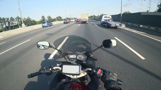 Yamaha XJ6 обзор + сравнение с FZ6 и CBF600