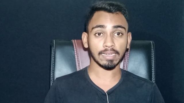 side lower berth in train ?Crazy Wala Tech смотреть онлайн