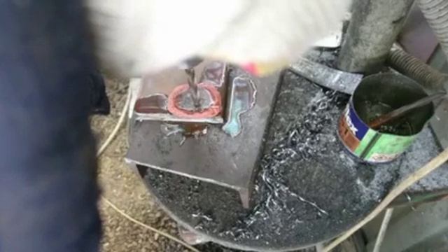 доработка вензеля с обратным завитком (изготовление вилочки из рессоры) смотреть онлайн