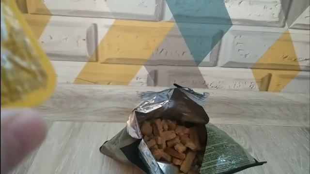 Обзор и анбоксинг на просроченные сухарики кириешки с холодцом и хреном+ горчичный соус смотреть онлайн