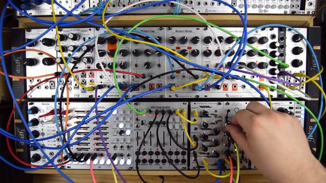 A toddler aged mini modular techno set // #JAMUARY2020 DAY 24 смотреть онлайн