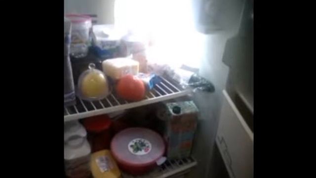 Прикол с холодильником над родными смотреть онлайн
