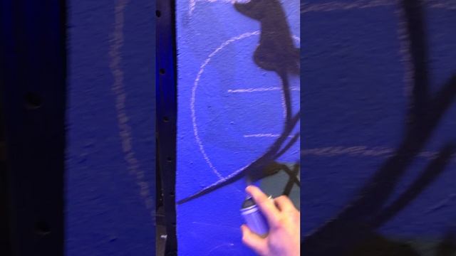 Graffiti Mural (Gone Wrong?) | Spray Painting Tom Holland смотреть онлайн