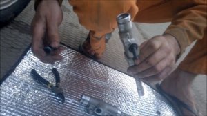 разбираем главный цилиндр сцепления бмв е30,е32,е34