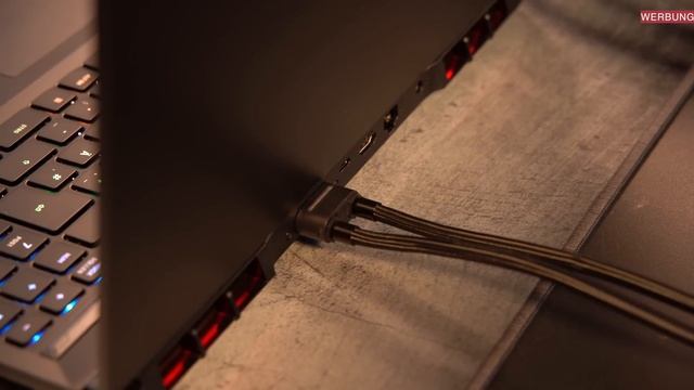 WTF?! WASSERKÜHLUNG + RTX 4090 + Core i9 in NEM GAMING NOTEBOOK Wie gut geht das? XMG NEO 16 Revie смотреть онлайн