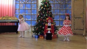 Театральная постановка _Щелкунчик_ в детском саду.mp4