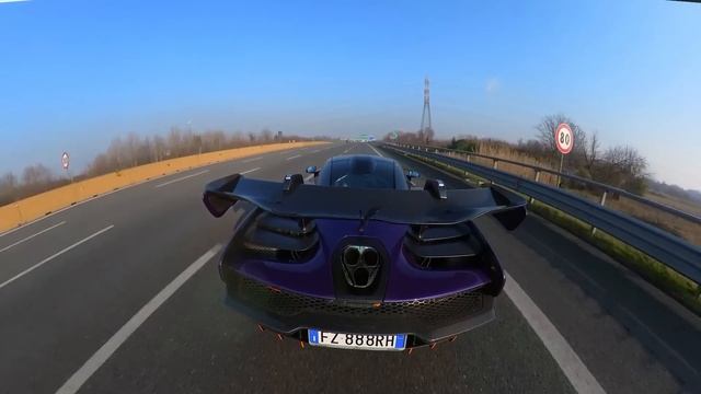 HO GUIDATO LA FAMOSA MCLAREN SENNA DA 1030 CAVALLI, É DA INFARTO смотреть онлайн