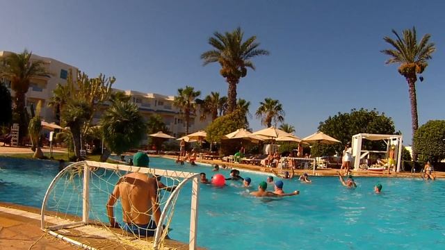 Holidaying in the Hotel Sentido Bellevue Park Tunisia смотреть онлайн