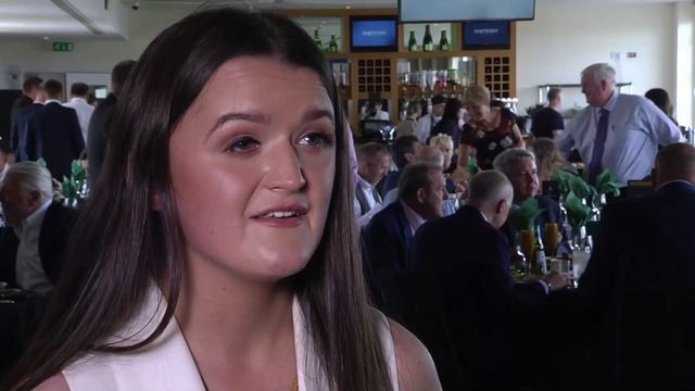 2021 DERBY LUNCH - EMMA BUCKLEY смотреть онлайн